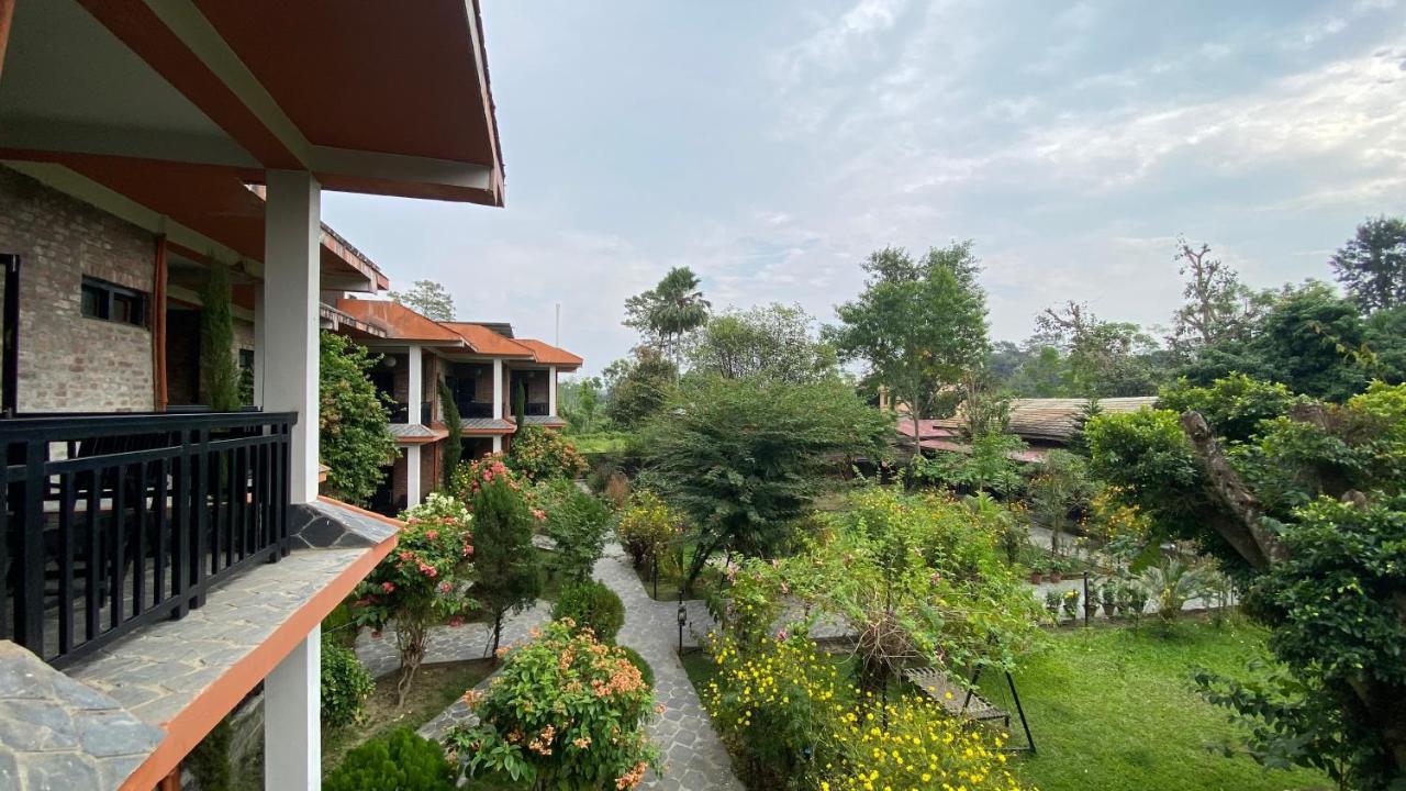 Chautari Garden Resort Sauraha Εξωτερικό φωτογραφία