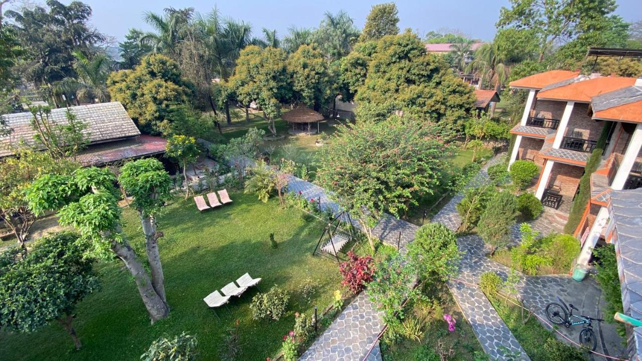 Chautari Garden Resort Sauraha Εξωτερικό φωτογραφία