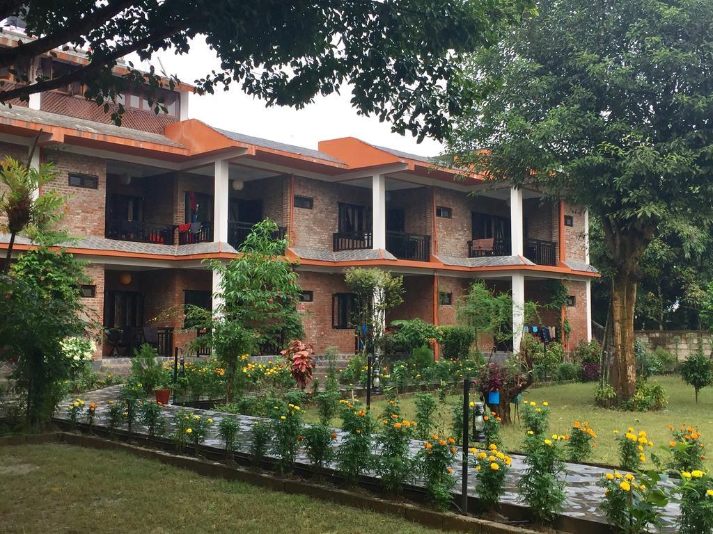 Chautari Garden Resort Sauraha Εξωτερικό φωτογραφία