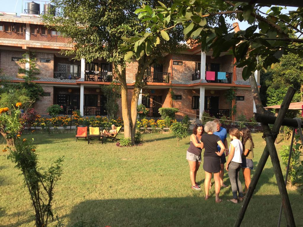 Chautari Garden Resort Sauraha Εξωτερικό φωτογραφία