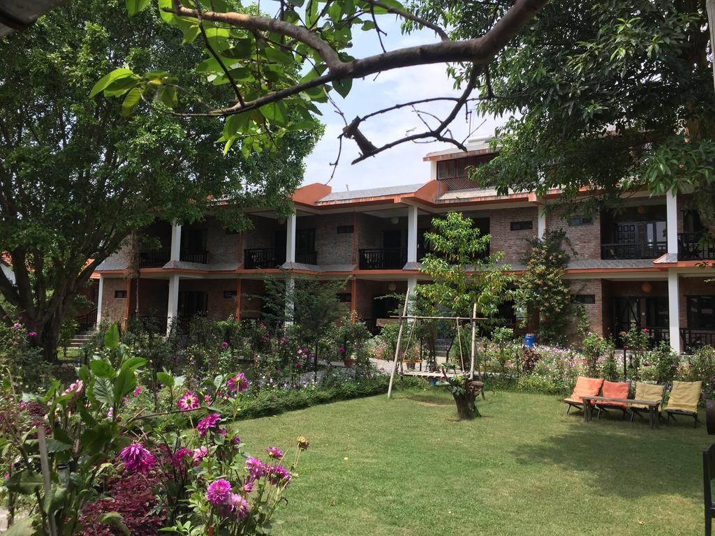 Chautari Garden Resort Sauraha Εξωτερικό φωτογραφία