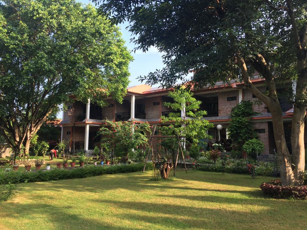 Chautari Garden Resort Sauraha Εξωτερικό φωτογραφία