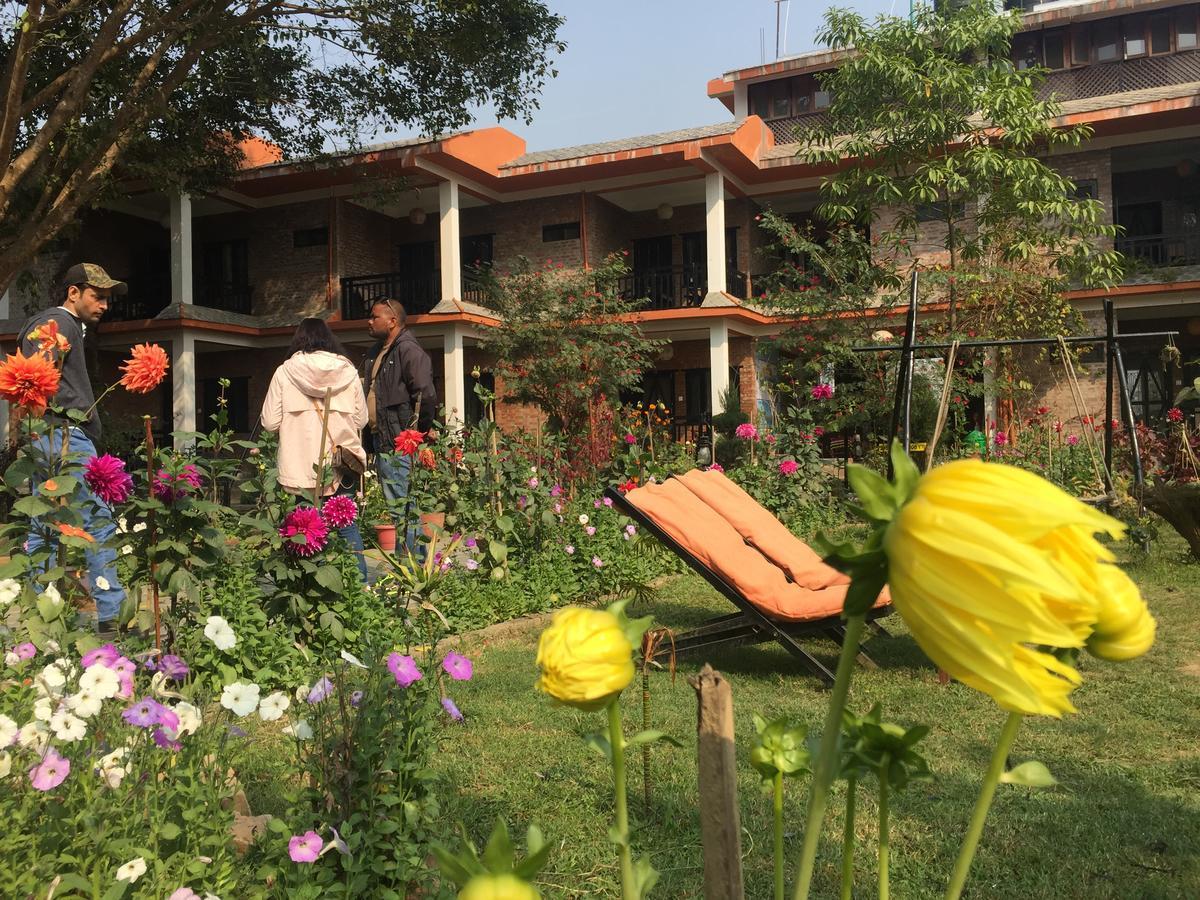 Chautari Garden Resort Sauraha Εξωτερικό φωτογραφία