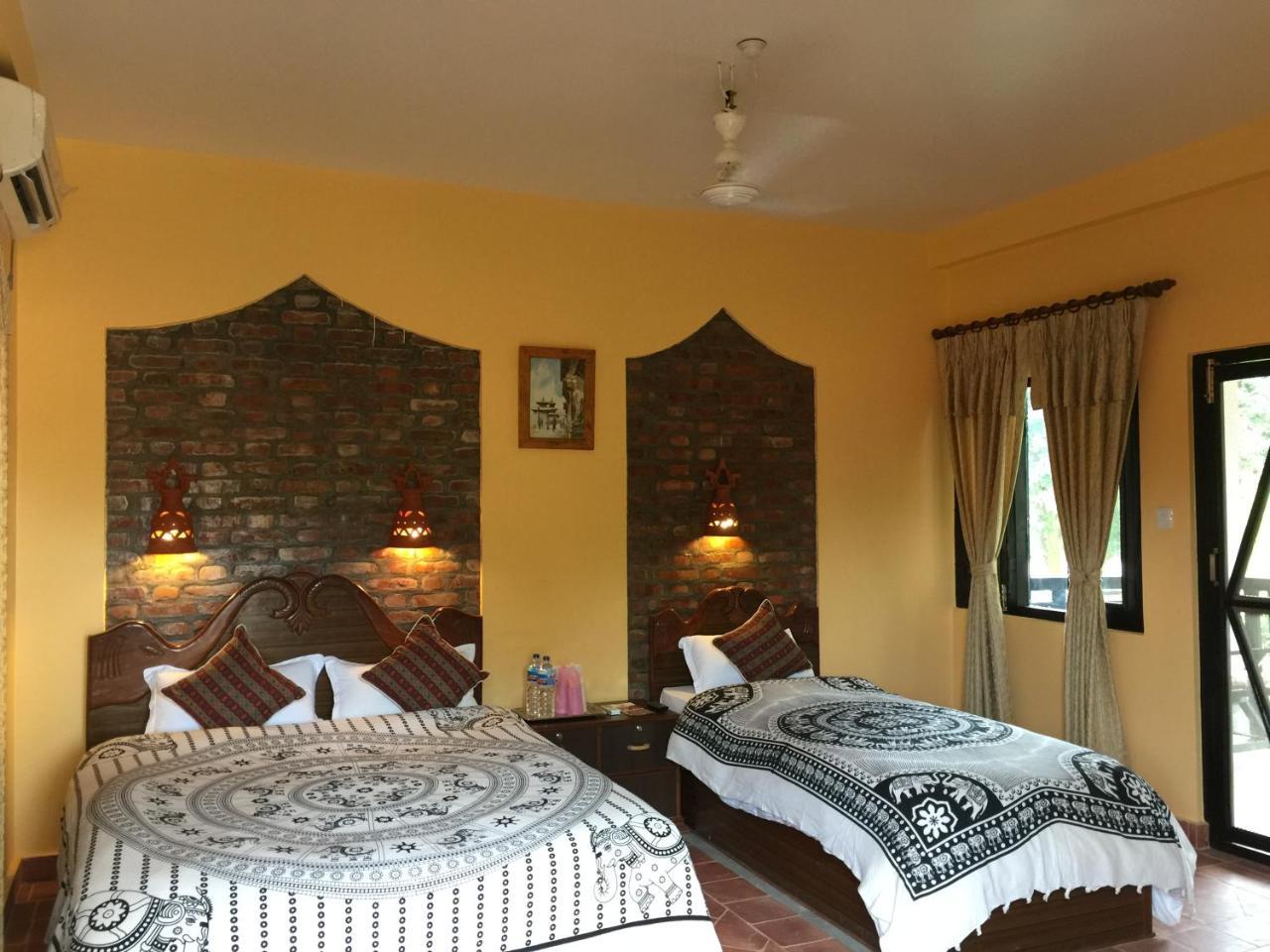 Chautari Garden Resort Sauraha Εξωτερικό φωτογραφία